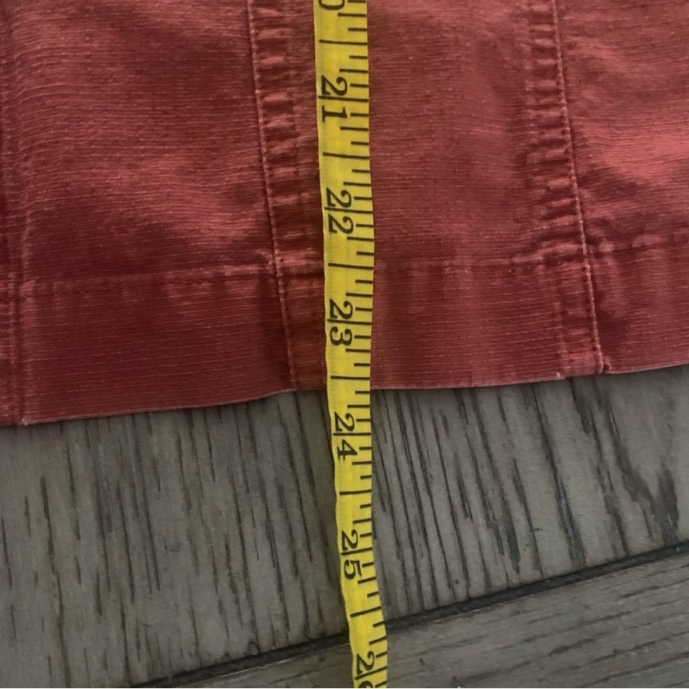 Rust Sleeveless Vest with Pockets - Picture 6 of 11